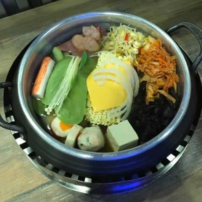 Taiwanese hotpot